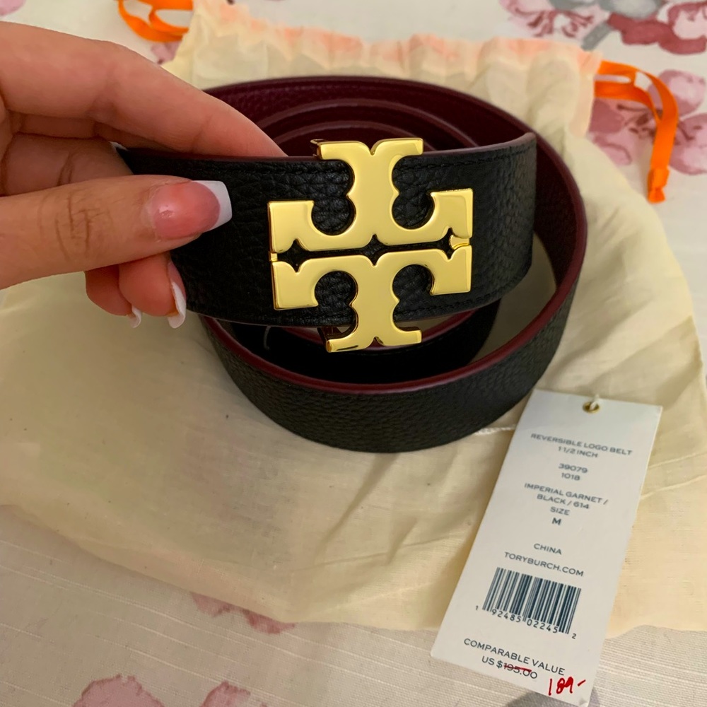 Tory Burch Imperial Garnet/Black Belt Size M